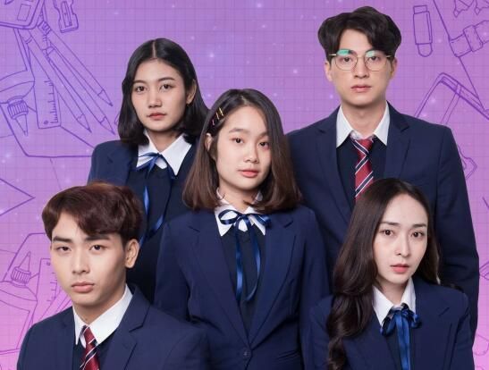 gulf新泰剧作品播出,糕卡娜戴眼镜太好看,有点像