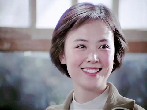 在1981年的《车水马龙》中,赵静塑造了女运动员艾京华,这个人物性格