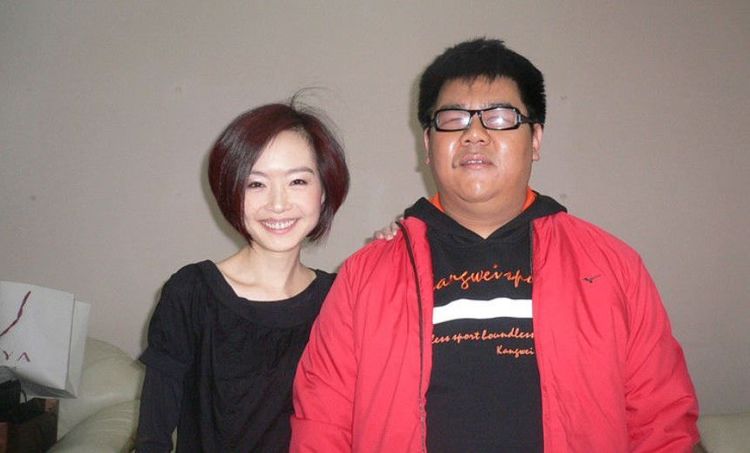 盲人歌手杨光膨胀耍大牌,被导演骂滚出娱乐圈,如今变成这样|杨光|盲人
