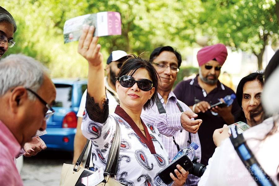 相信无论是谁都是会憋不住的,而只要稍微习惯了中国食用方式的印度人