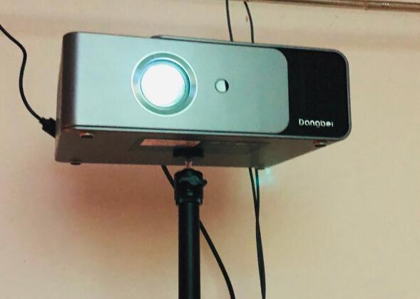 教师节老师和学生们去打王者荣耀了?送花、送贺卡时代过去了休闲区蓝鸢梦想 - Www.slyday.coM 教师节老师和学生们去打王者荣耀了?送花、送贺卡时代过去了休闲区蓝鸢梦想 - Www.slyday.coM