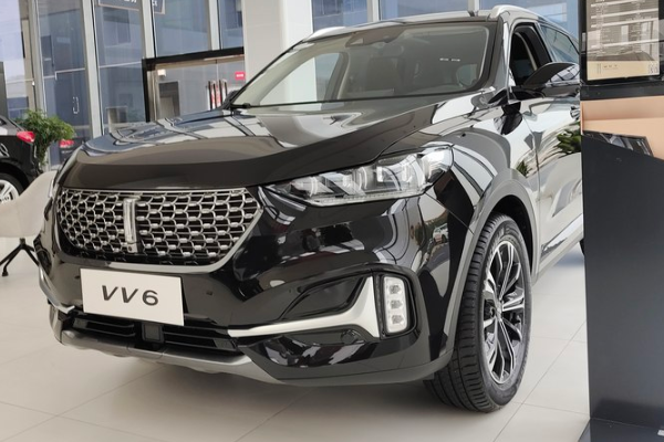 到店实拍2021款wey vv6,14.8万,配双边四出排气
