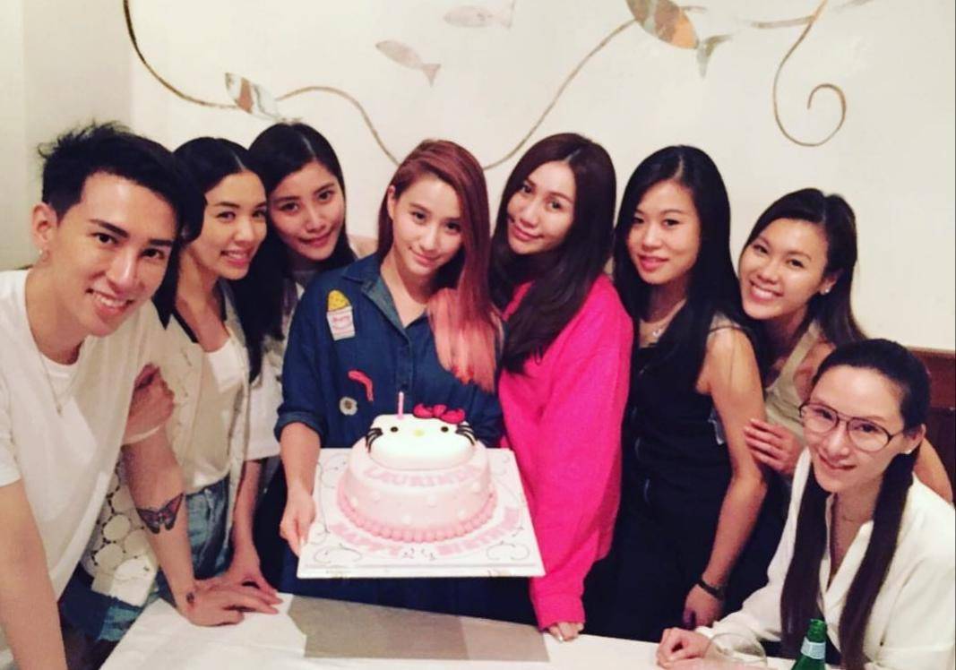 何猷君亲姐晒减肥前后对比照，水桶腰变成小蛮腰！被指判若两人休闲区蓝鸢梦想 - Www.slyday.coM