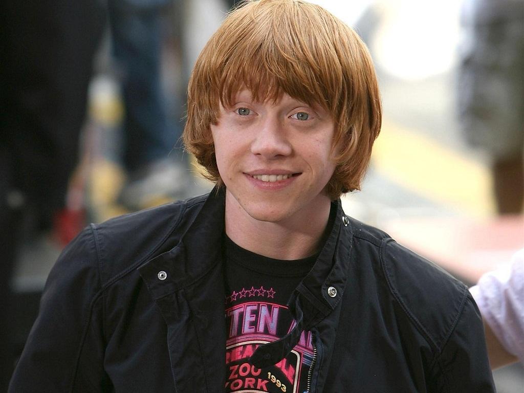 哈利波特中娶了赫敏的罗恩越长越残现实中已是人生赢家