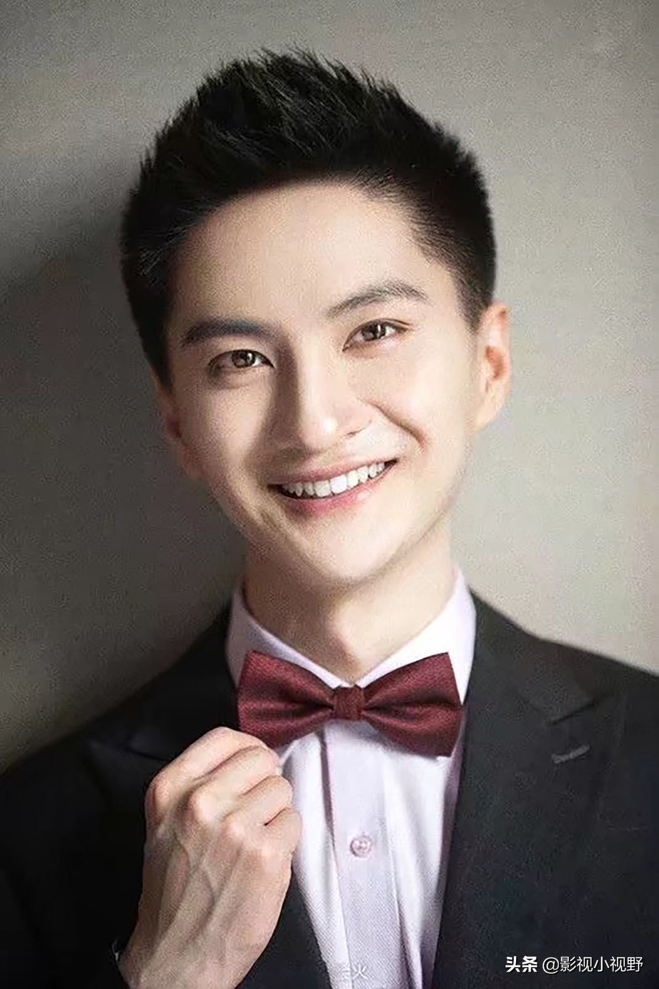 《快乐星球》莲蓉包当老师了,一代人的回忆,如今已长成大美女