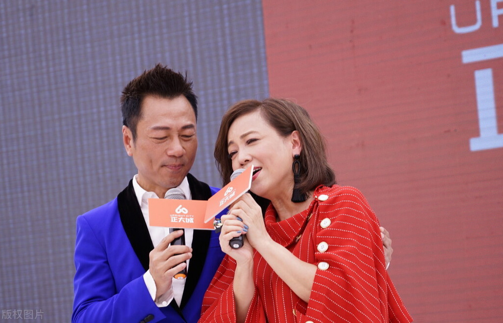 tvb三届视帝黎耀祥自爆跟邓萃雯私下零交流 但合作有默契