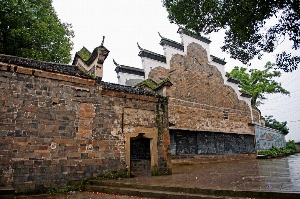 正在消逝的资中铁佛古镇,历经沧桑的清代小镇__财经头条