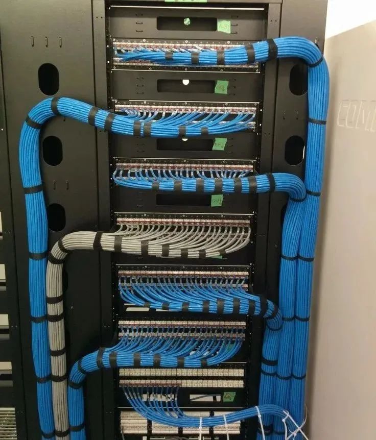 这才是布线的最高境界你那都是胡扯