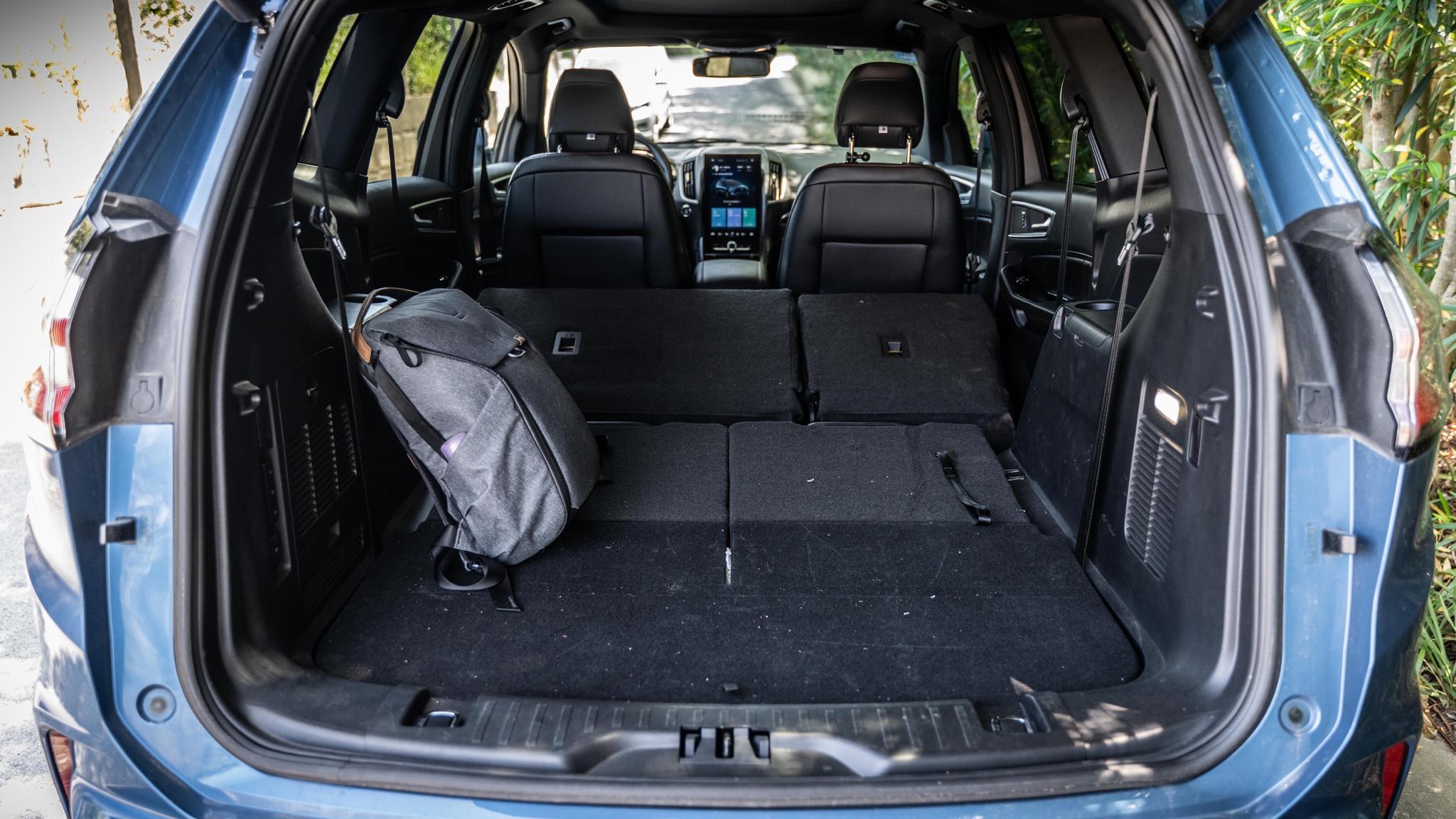 7座suv的高性能之路,福特锐界如何"不务正业"?