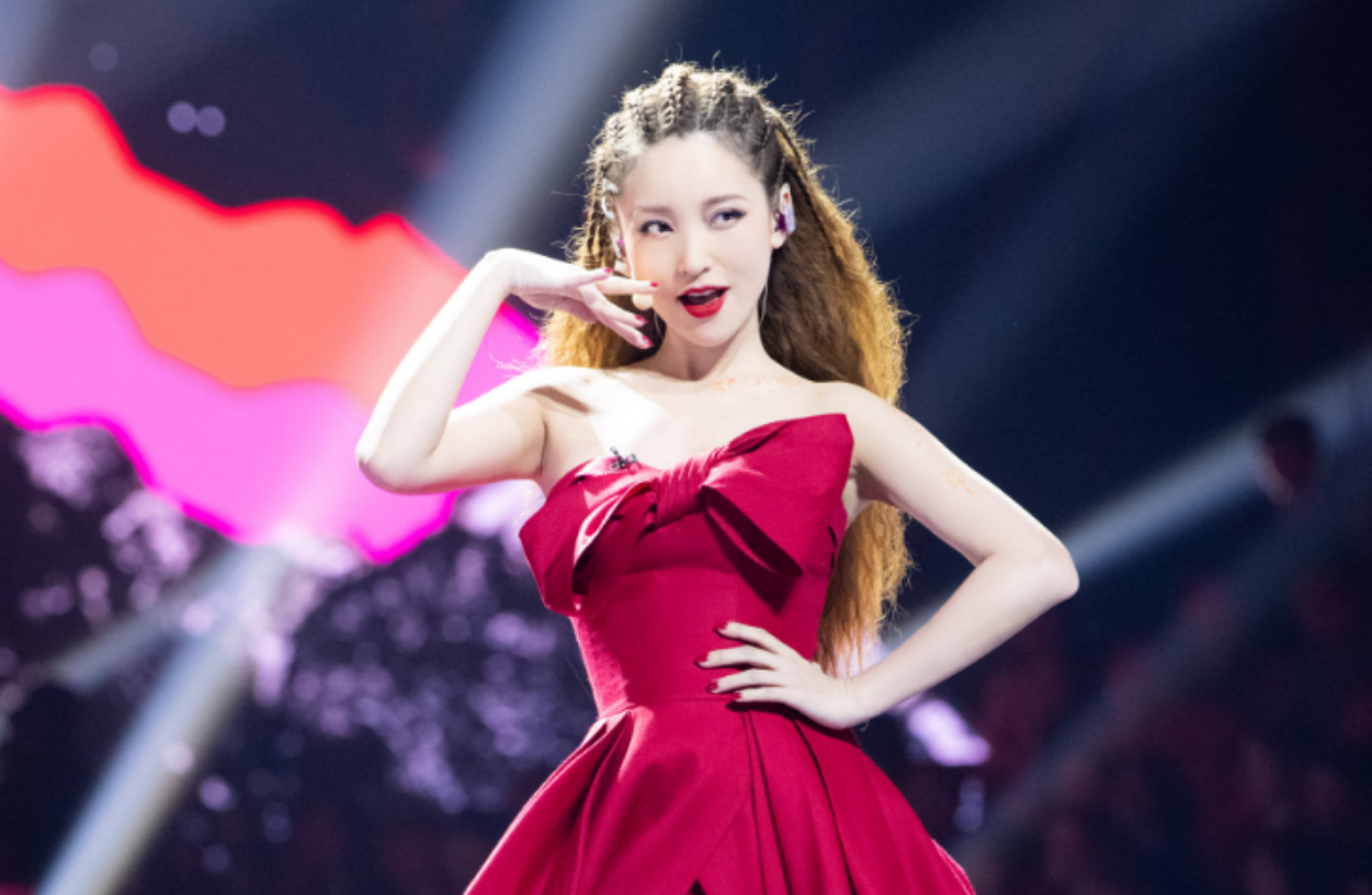 浪姐37岁的金莎爱情空缺事业下滑给未婚女性三个启示