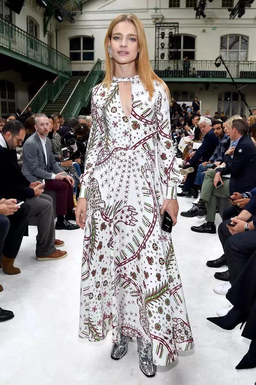 从摆地摊穷二代到王妃,她离婚带3娃再嫁豪门|娜塔利|灰姑娘|阿诺特