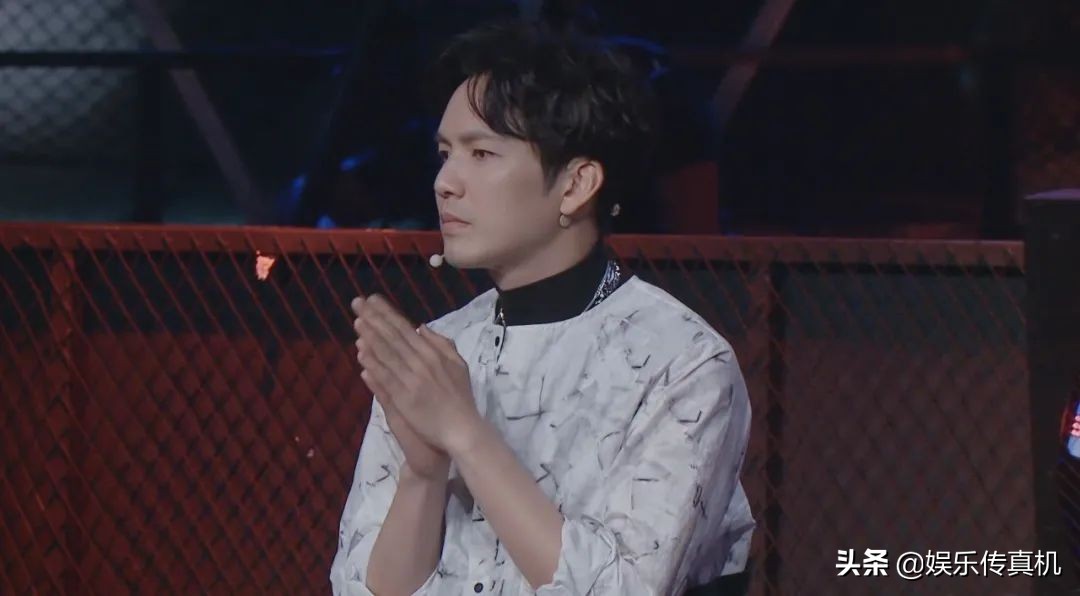 《这！就是街舞》肖杰拼全力赢到两个晋级名额，最后却被淘汰了？|肖杰|这！就是街舞|舞者_新浪新闻