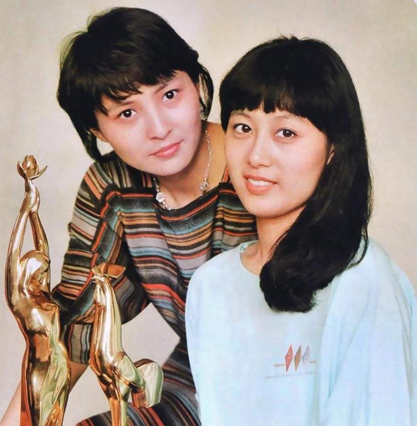 她出道即是巅峰,最红时名气超过刘晓庆,老公比她大13岁幸福至今|李羚