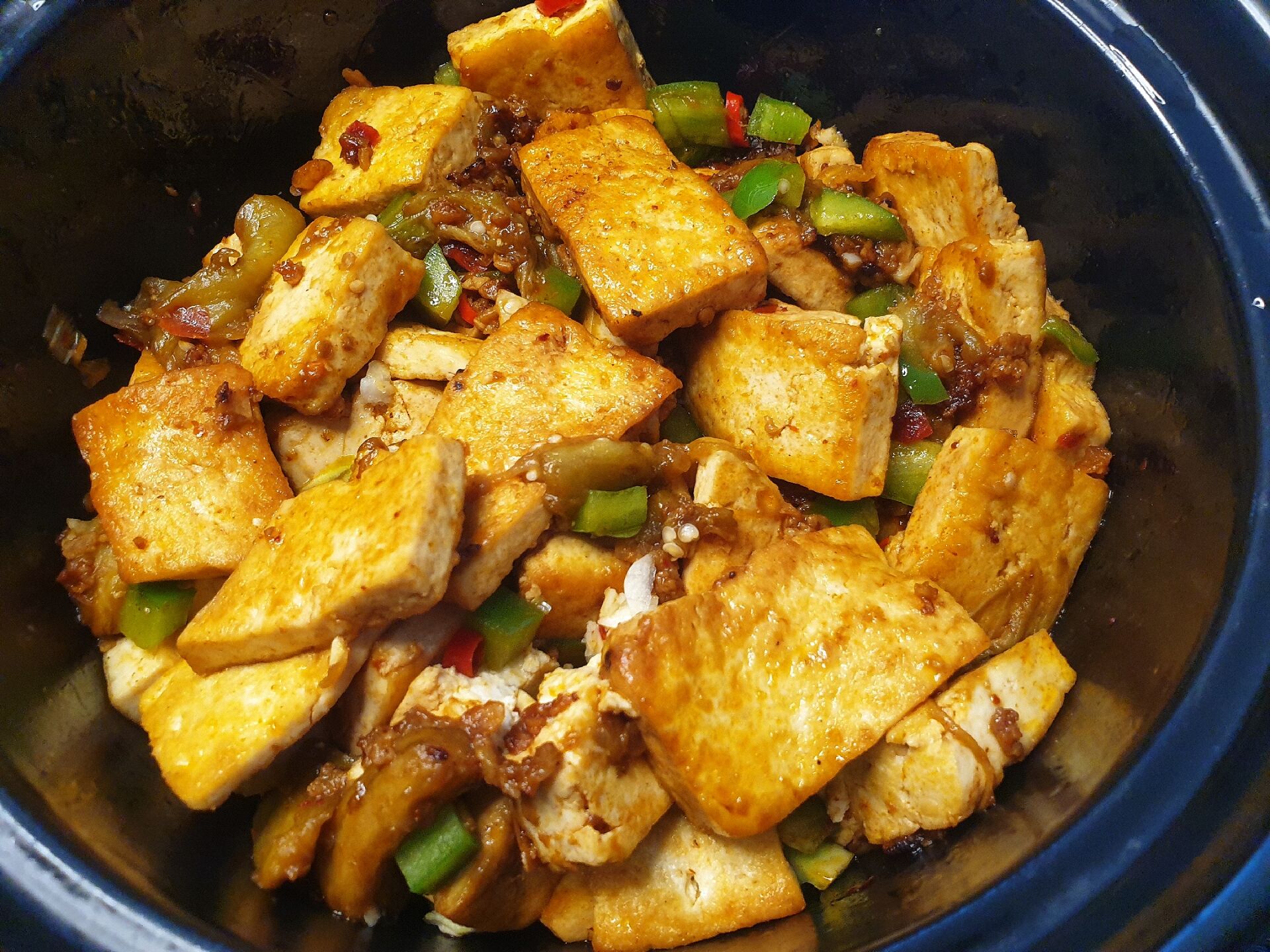 少油版肉末茄子豆腐砂锅煲,简单易做唯一的缺点就是太费米饭了