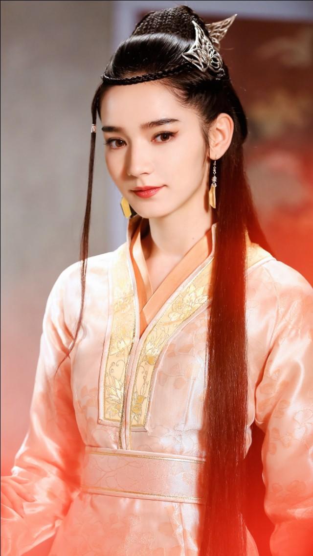 杨幂 迪丽热巴 张云龙 嘉行传媒旗下神仙颜值的艺人们