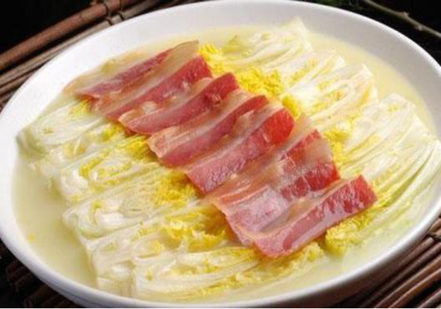 美食精选:火腿蒸白菜,木耳炒山药,秋葵炒蛋,酱焖牛筋