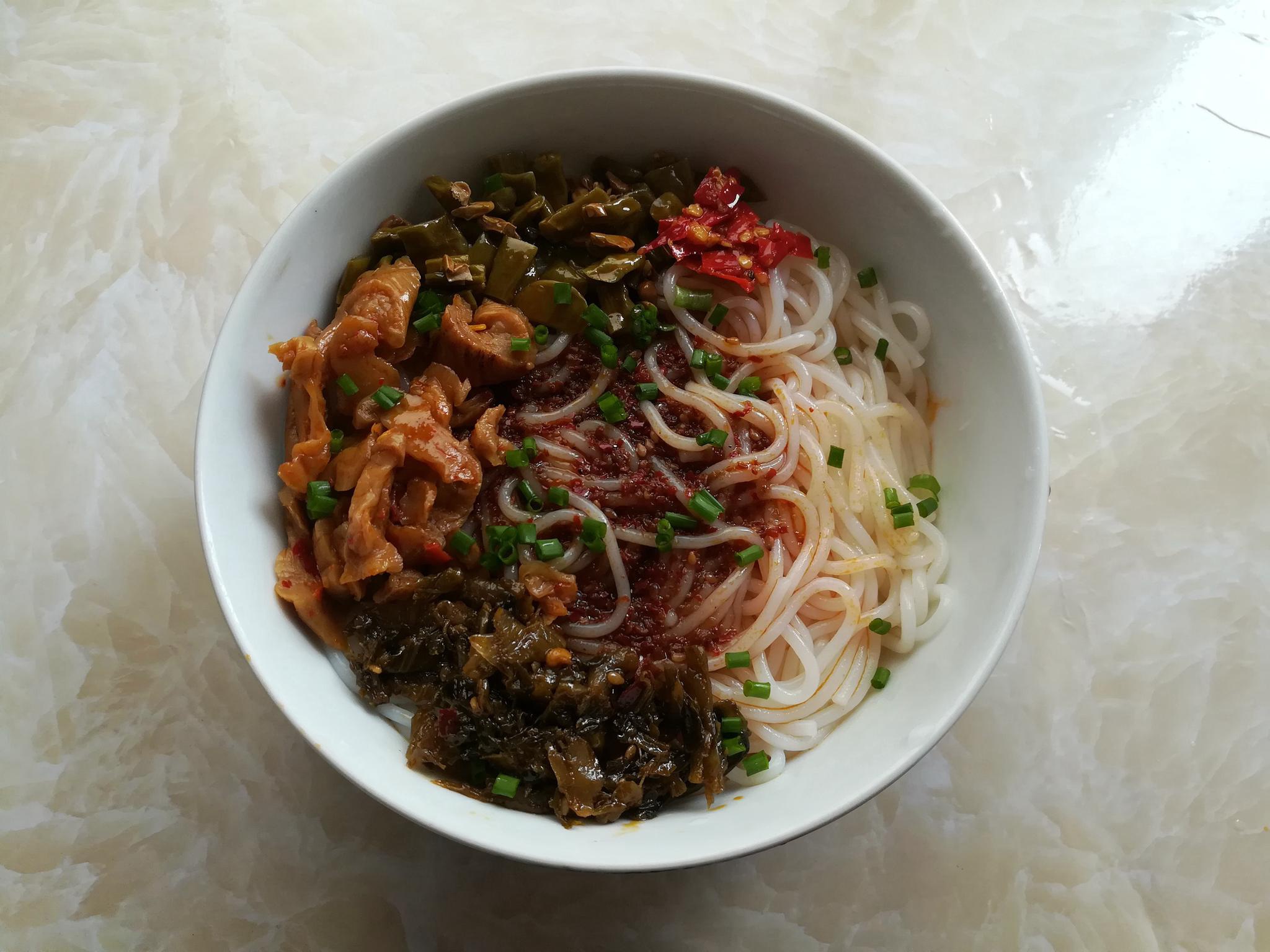 想吃凉拌粉在家做,价值两千元的秘制凉拌汁,配方和做法都告诉你