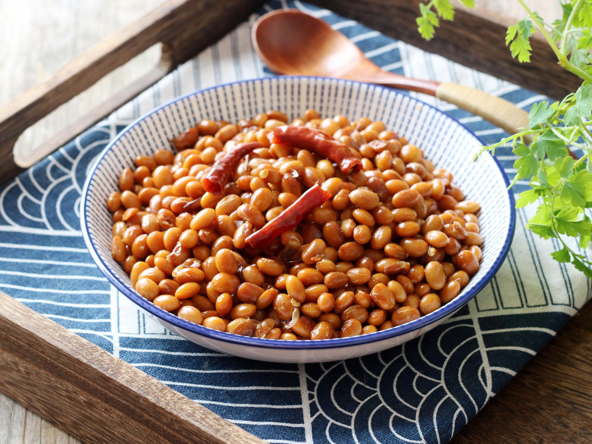 下酒菜别总吃花生米,半斤黄豆不炒不炖不油炸,鲜香入味特好吃