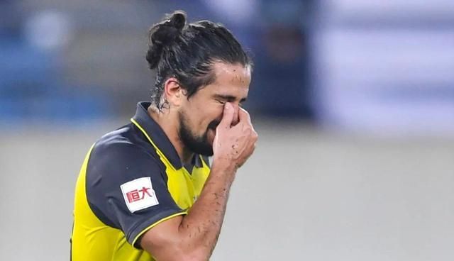 洛国富被红牌罚下场后痛哭,赛后道歉但是仍恐面临足协追罚禁赛休闲区蓝鸢梦想 - Www.slyday.coM 洛国富被红牌罚下场后痛哭,赛后道歉但是仍恐面临足协追罚禁赛休闲区蓝鸢梦想 - Www.slyday.coM