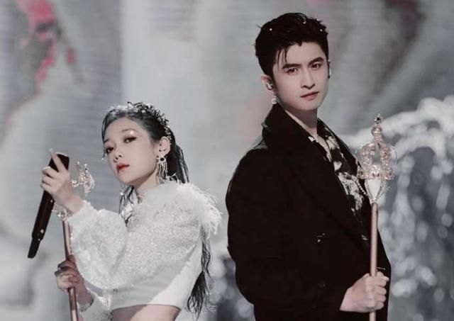 创造营2020赵粤排名_创造营赵粤成功将希林拉带上祭坛,第三次排名第一