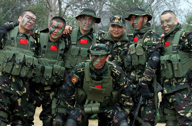 军旅题材蓝军出击热血开场的背后槽点满满