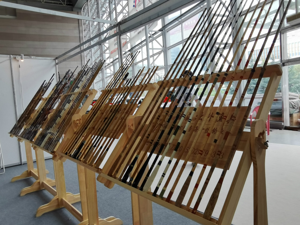 作为威海的渔具展,绝大多数参展商都是从事海钓,路亚及周边产品的生产