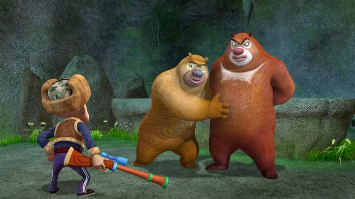 熊出没:为帮强哥留住游客,熊二也是豁出去了,直接变成大熊猫 为