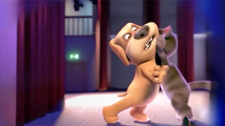 汤姆猫:猫狗果然犯冲,汤姆猫和狗狗本打起来了,打得可真狠