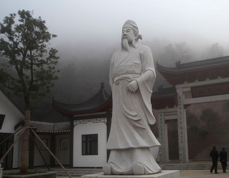 掌八州复国都距离帝位只有一步之遥的桓温结果被此人拖死