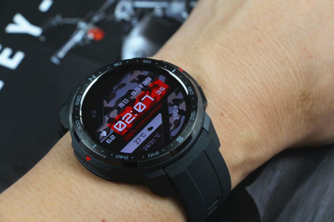 贴心的户外运动管家荣耀手表gspro开箱图赏