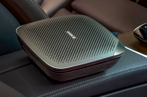 车载空气净化器 净化车内空气 新车除甲醛