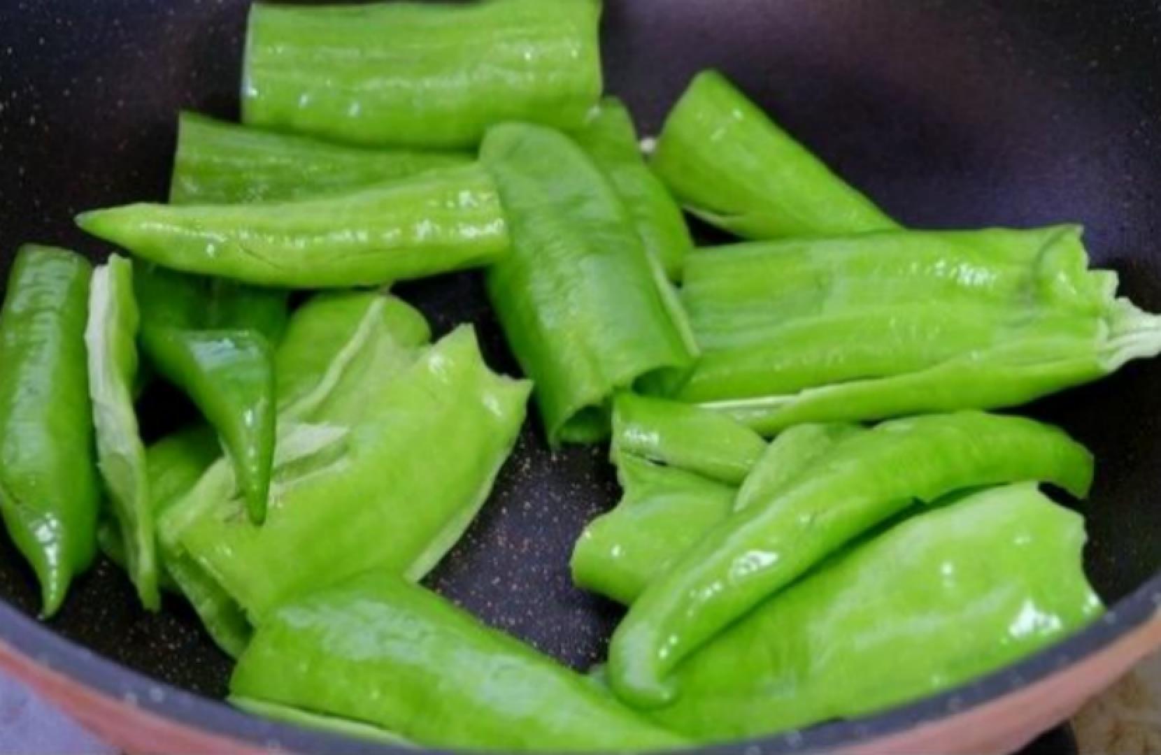 盘点青椒属于辛辣食物吗?青椒属于辛辣食物吗