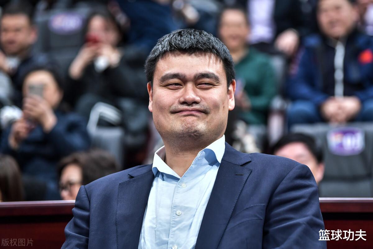 炸了!64 25破cba历史记录!姚明笑嘻嘻!阿联要哭了啊!