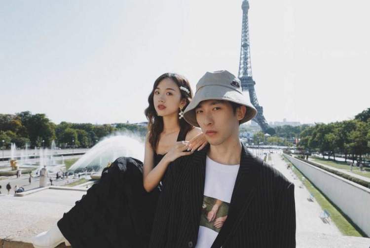 阿沁刘阳被爆复合,半藏森林晒颓废照片表不满?阿沁的回应太刚