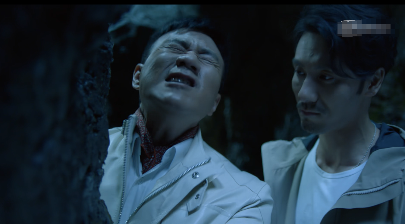 《重启2》吴邪"易容"失败,二叔被"废",贰京是"奸细"