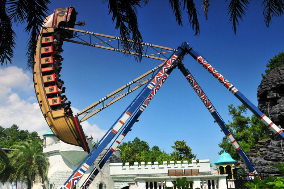 桂林一大型游乐园耗资31亿门票135距市中心仅63千米