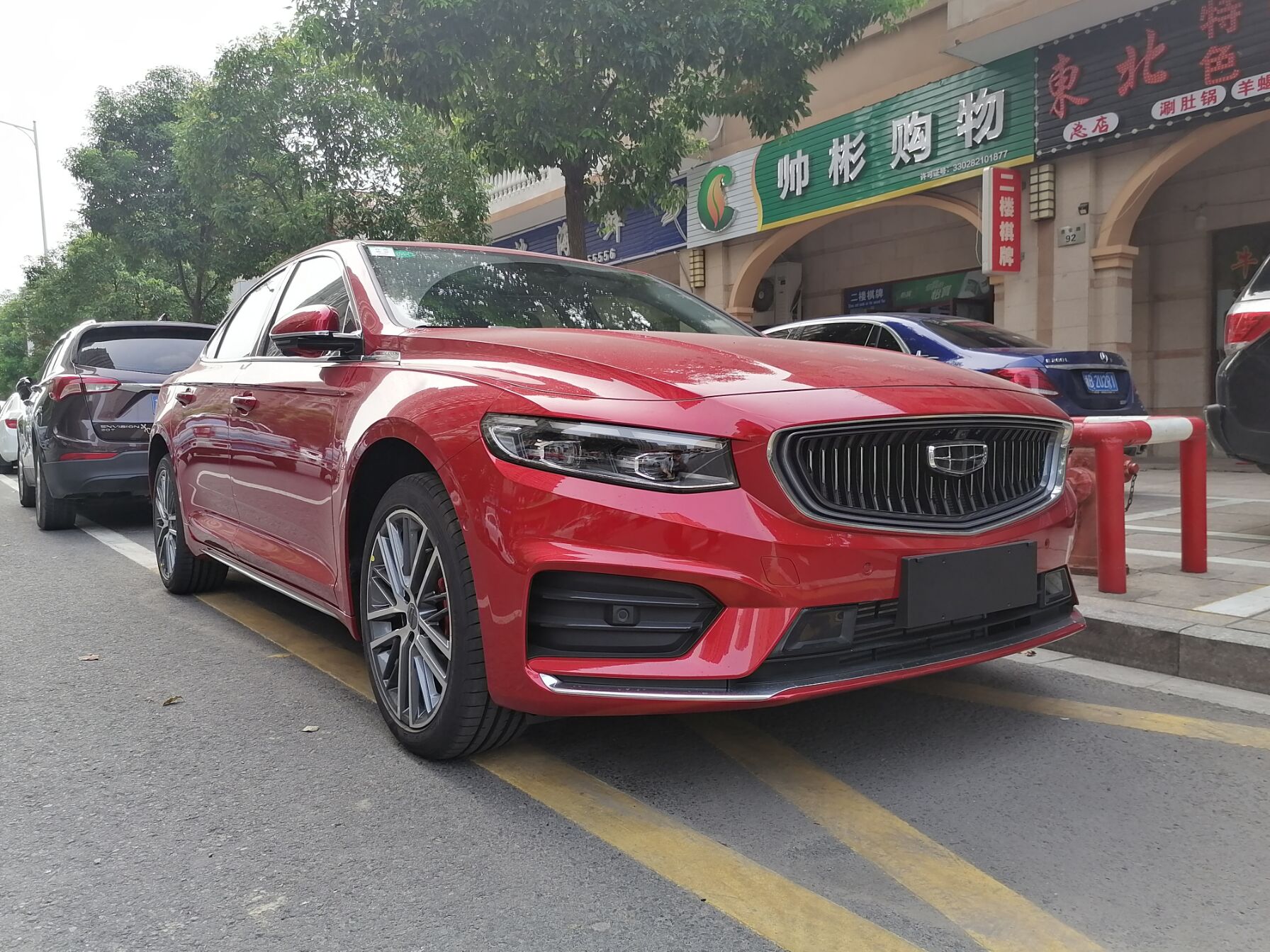 吉利preface将于北京车展亮相,搭2.0t动力,预计年内上市!