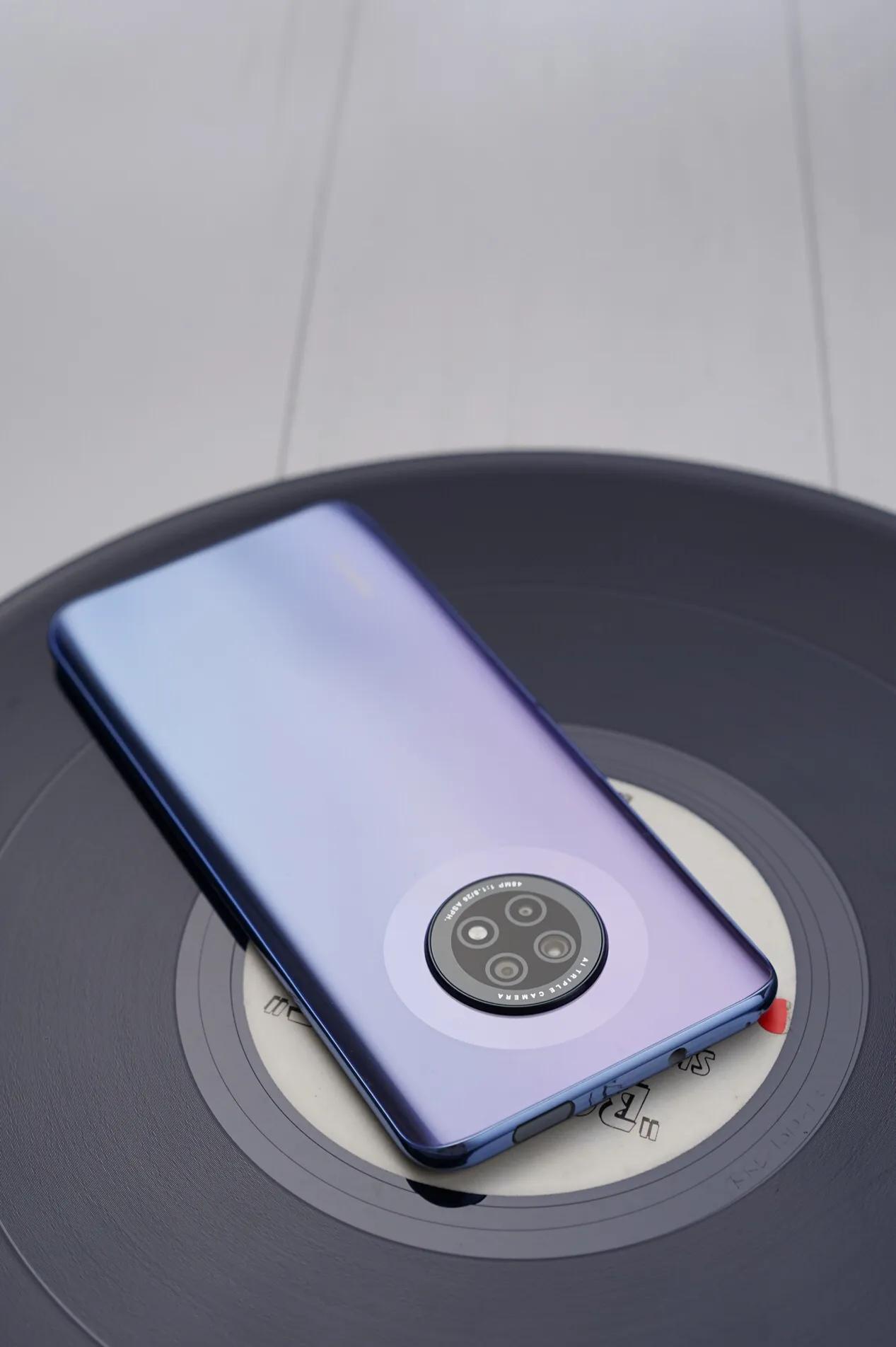 华为畅享20plus星河银上手图赏配色如同天幕繁星