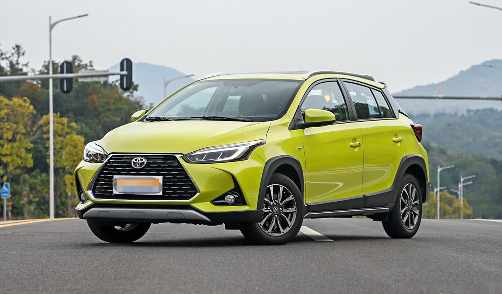 手握10万,本田飞度和丰田致炫x哪个好?看完对比就知道了