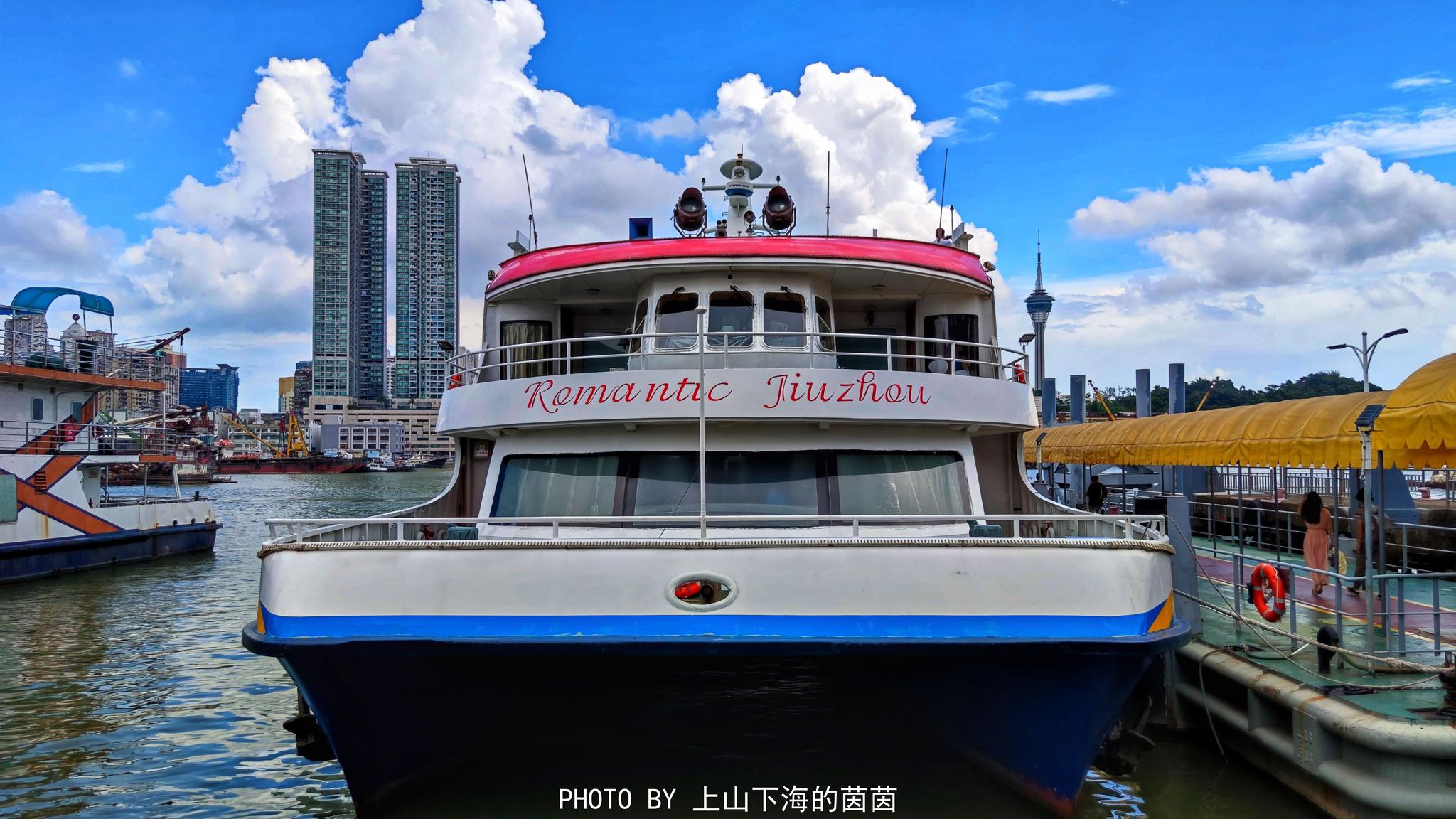 珠海澳门新玩法:豪华游轮乘风破浪,90分钟打卡大湾区最美夜景