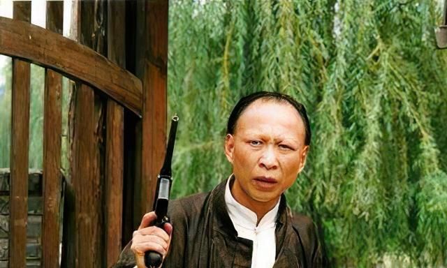 他们是三兄弟,演了一辈子坏蛋,却都是国宝级的人物!