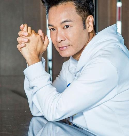 "视帝"郭晋安,出道30年无绯闻用实力说话,上亿财产无偿捐献?