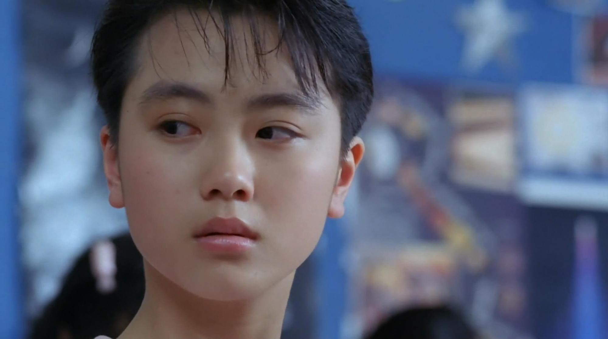 袁洁莹当年有多美15岁被黄百鸣一眼相中合作天王遭妒收血书