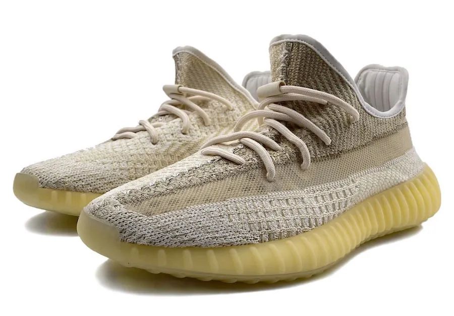 yeezy 350新款"半天星"实物泄露,下月限量发售!