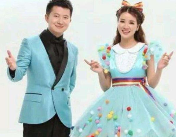 少儿频道的红果果和绿泡泡,早已结为夫妻,恩爱至今很幸福