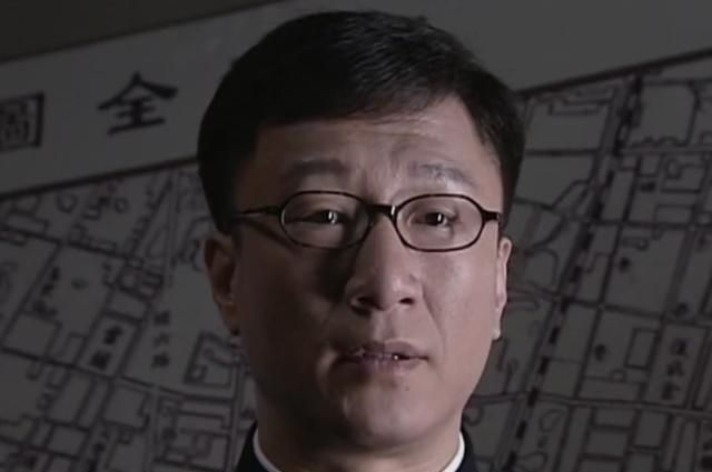 却因孕妻错失,今演《八佰》好评如潮|八佰|辛柏青|朱媛媛_新浪新闻