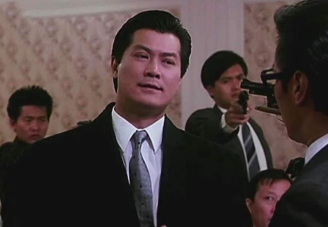 在他走红的年代里面,邓光荣和秦汉,秦祥林并称为台湾文艺片三大小生.