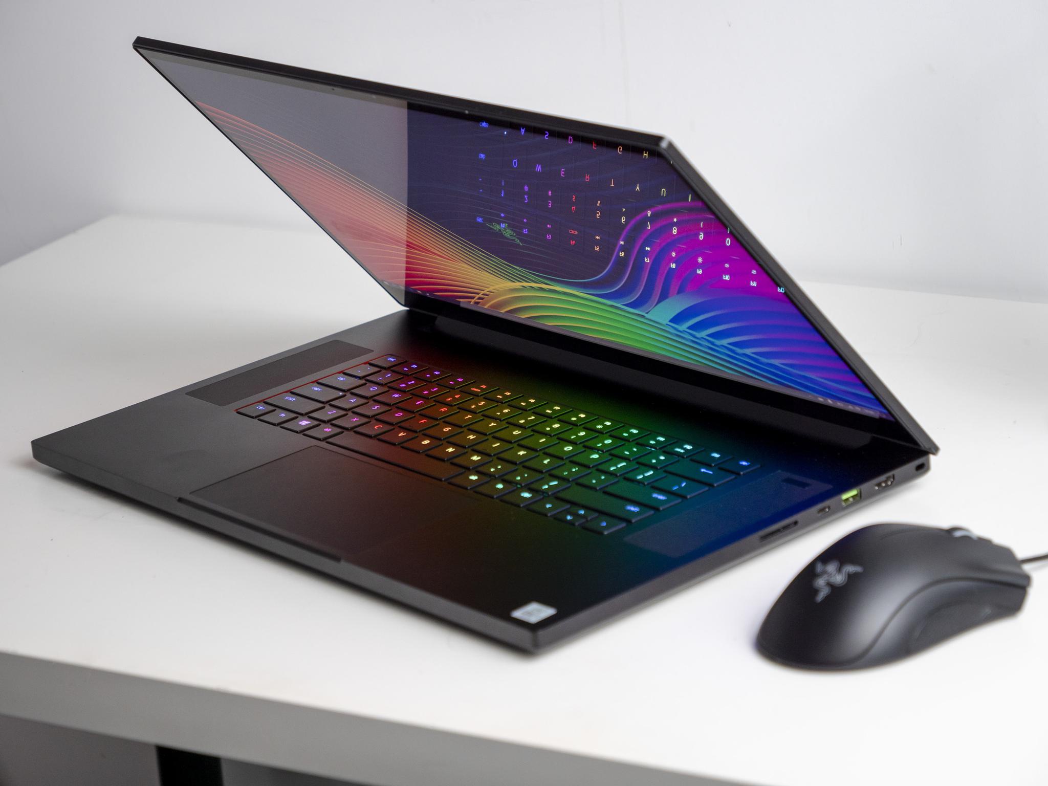 轻薄机身 17英寸大屏,雷蛇灵刃17专业版帮你创作无忧__财经头条