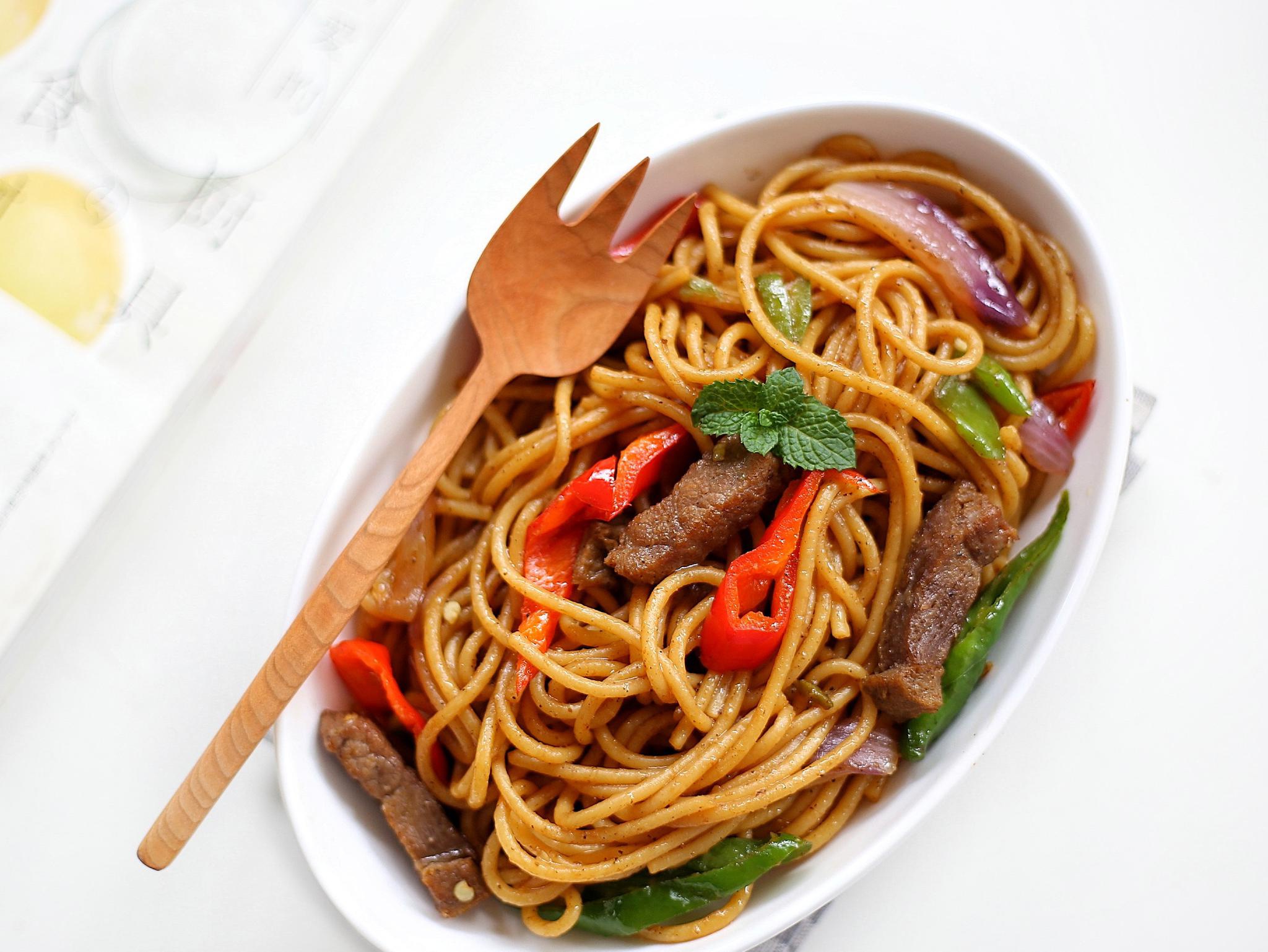 了给家人准备夏至面,吃了夏至面,热天不疰夏|面条|热天|牛排_新浪新闻