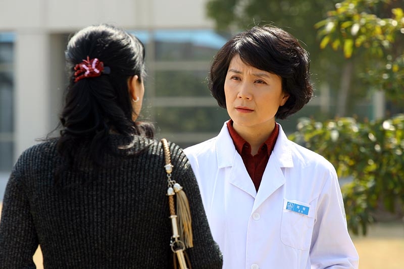 严晓频演北京人在纽约而出名嫁给初恋后生下两子很幸福